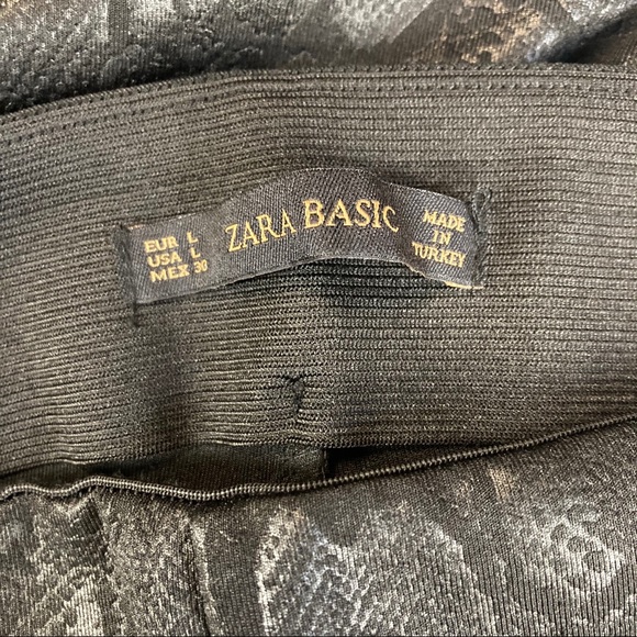 Zara basic women’s snake printed stretch leggings - Picture 8 of 8